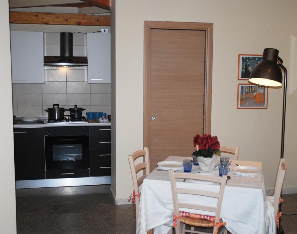 Brezzolina Apartment With Parking 比通托 外观 照片