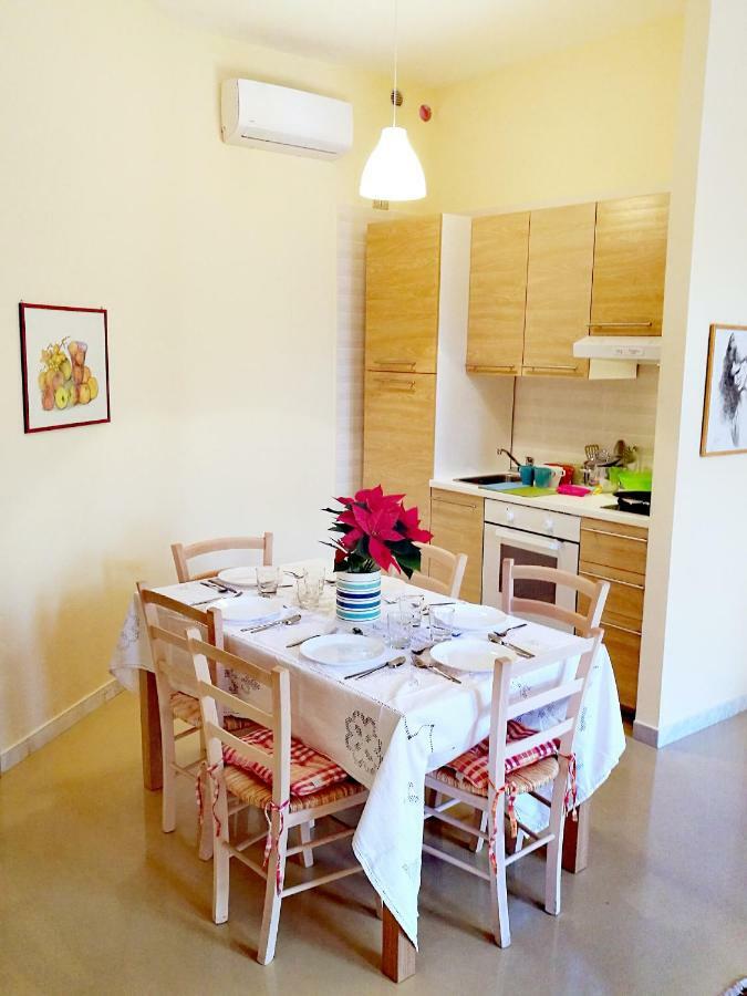 Brezzolina Apartment With Parking 比通托 外观 照片