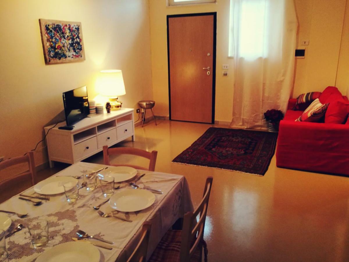 Brezzolina Apartment With Parking 比通托 外观 照片